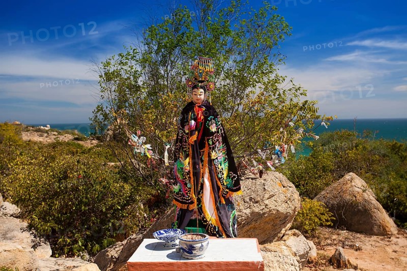 Buddha statue
