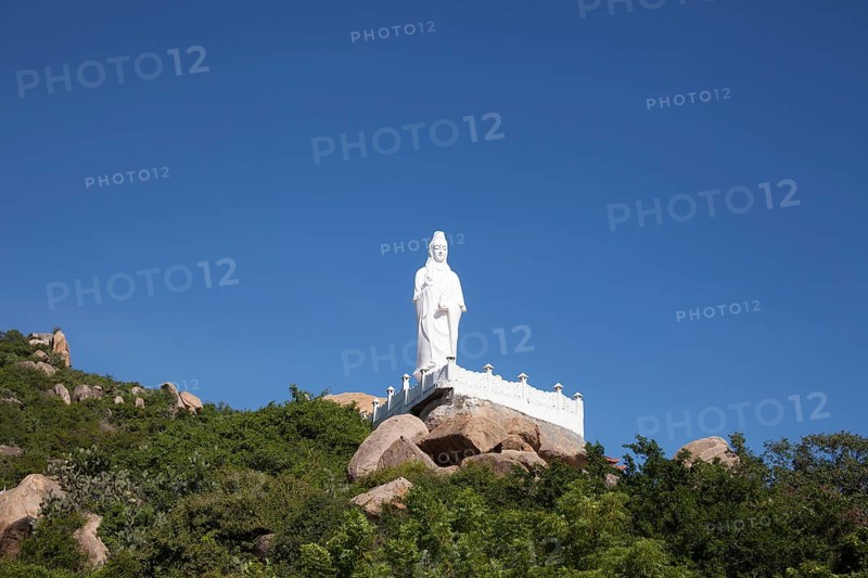 Buddha statue