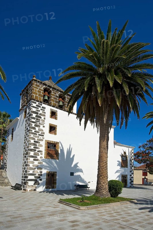 San Andres Church Square