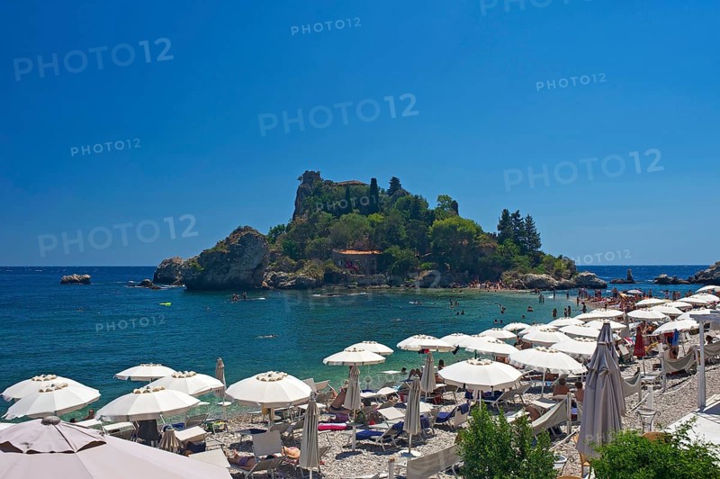 Isola Bella and beach