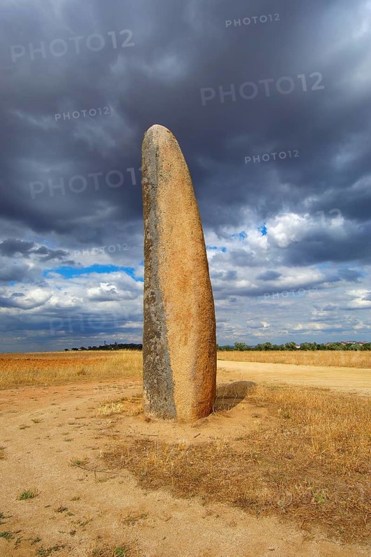 Outeiro Menhir