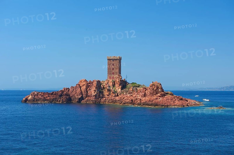 Ile d'Or at the Corniche de l'Esterel