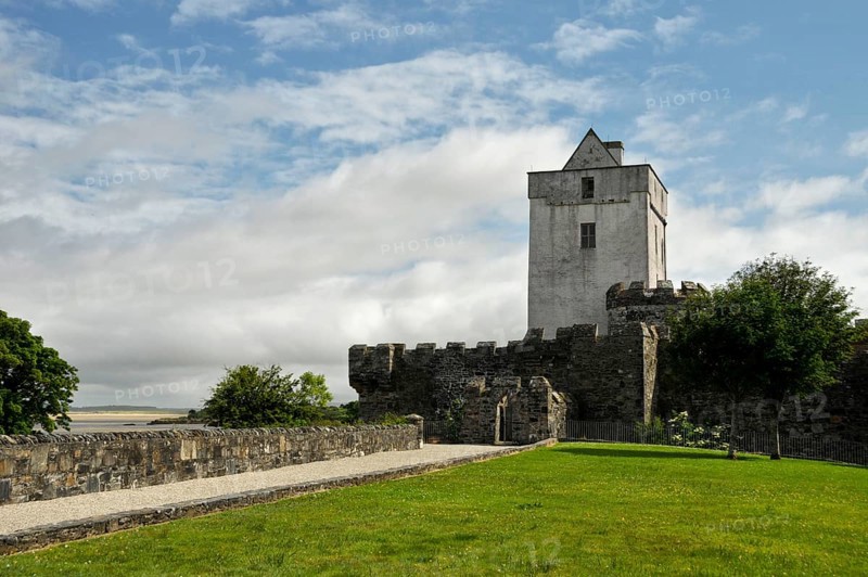 Doe Castle