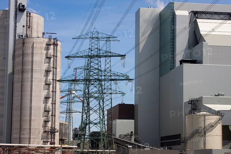 Moorburg coal-fired power station at Kattwykbruecke