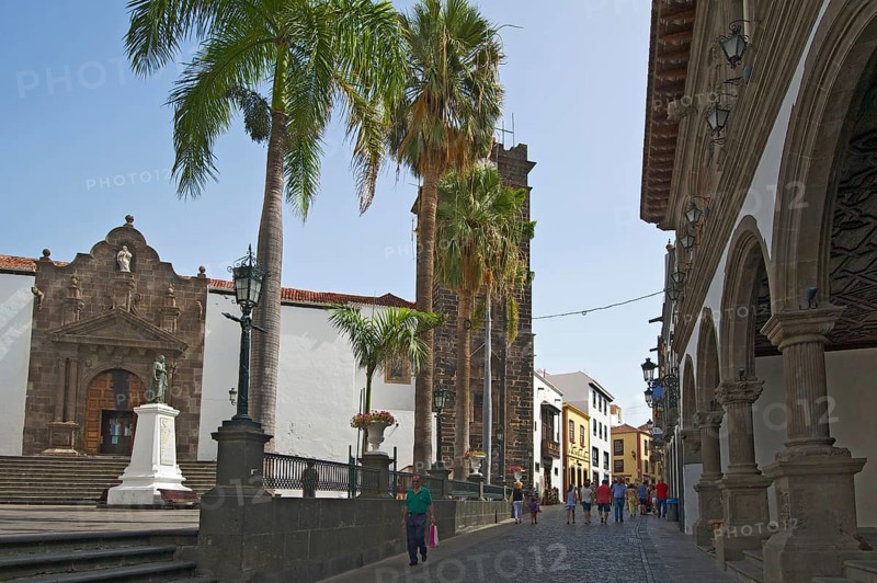 Iglesia de Salvador at the Plaza de Espagna in Santa Cruz de La Palma