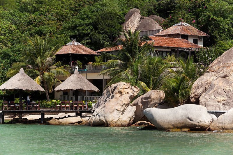 Small bungalow resort Ngoc Suong