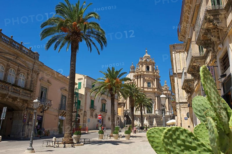 San Giorgio and Piazza Duomo