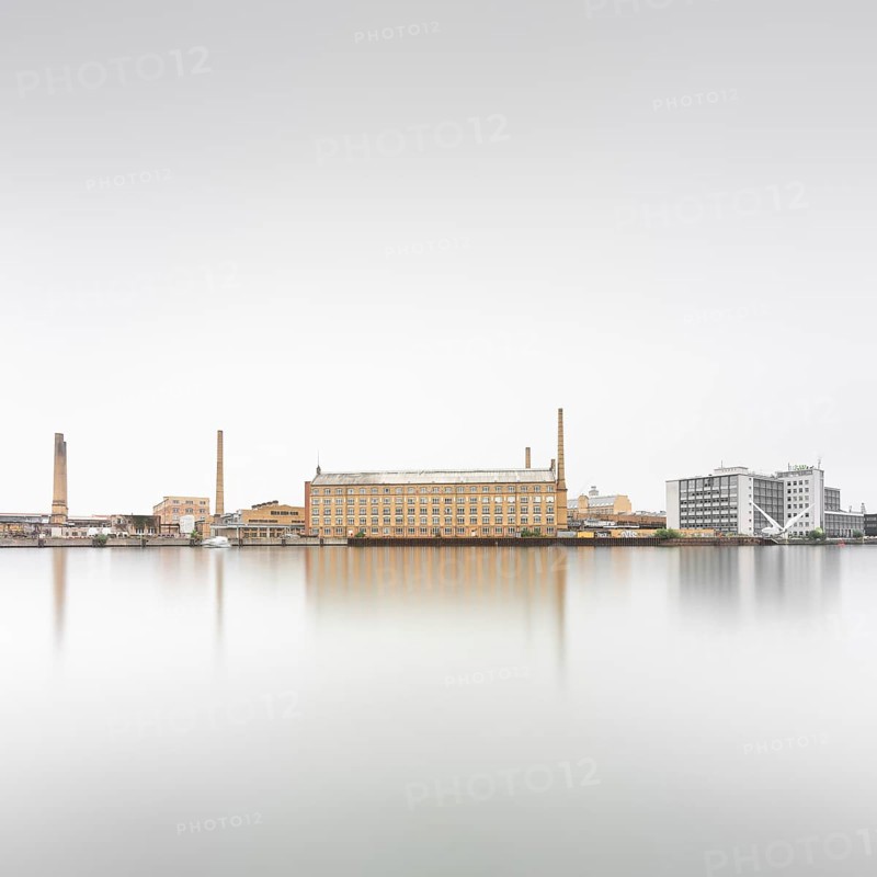 Industrial architecture on the Spree