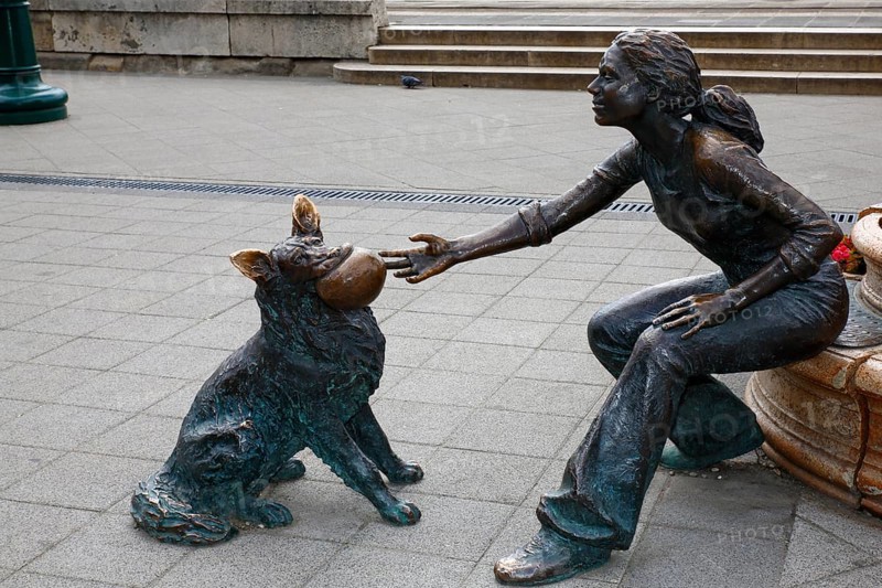 Bronze statue