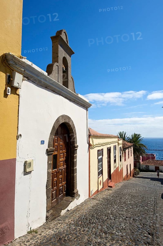 San Andres Church Square