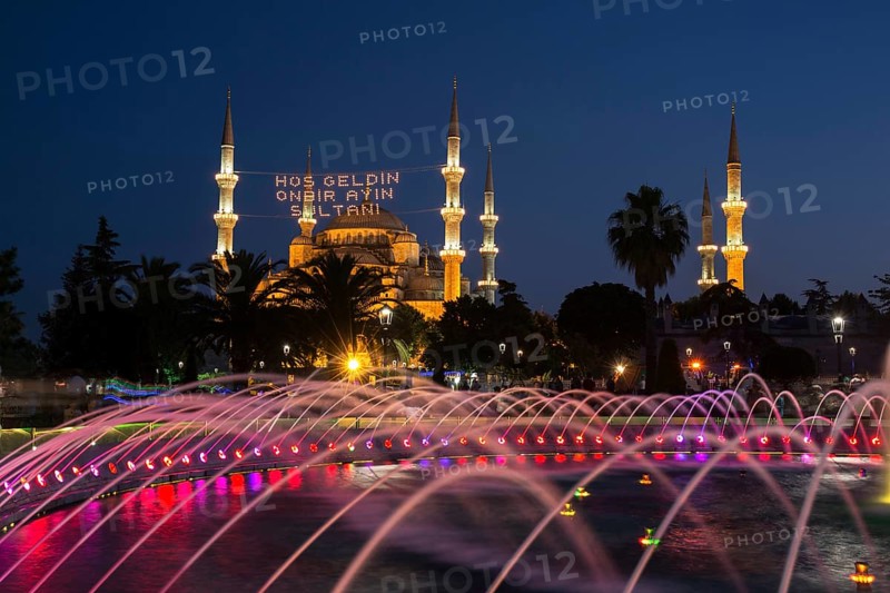 View of Sultanahmet Mosque from Sultanahmet Park in Istanbul