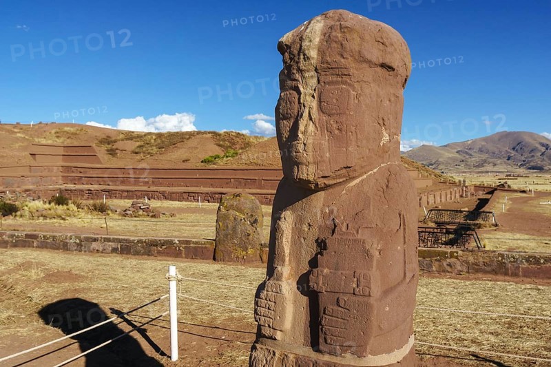 Fraile monolith or monk monolith of the pre-Inca period in the ruins of Tiwanaku