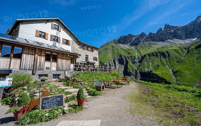 Kemptner Hut