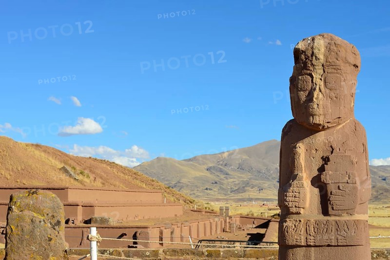 Fraile monolith or monk monolith of the pre-Inca period in the ruins of Tiwanaku