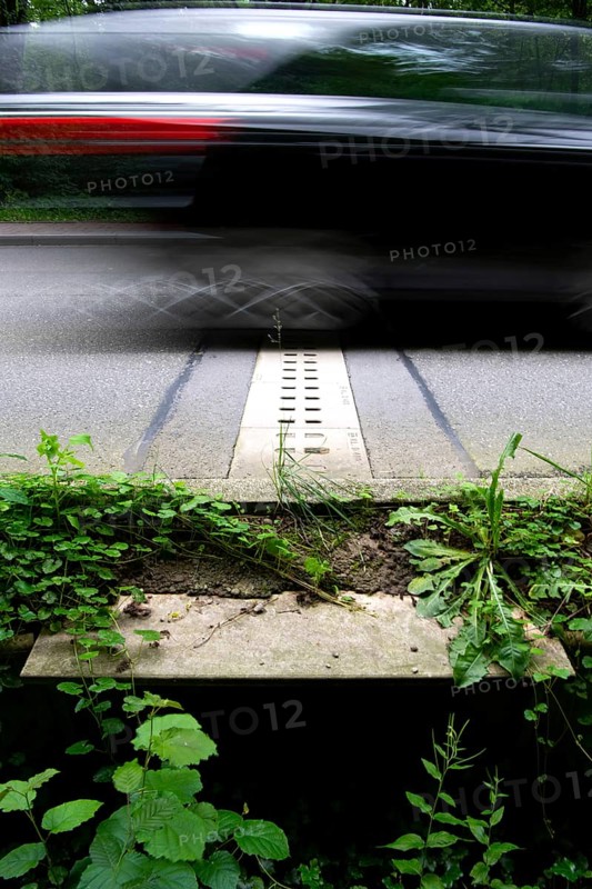 Amphibian guidance system