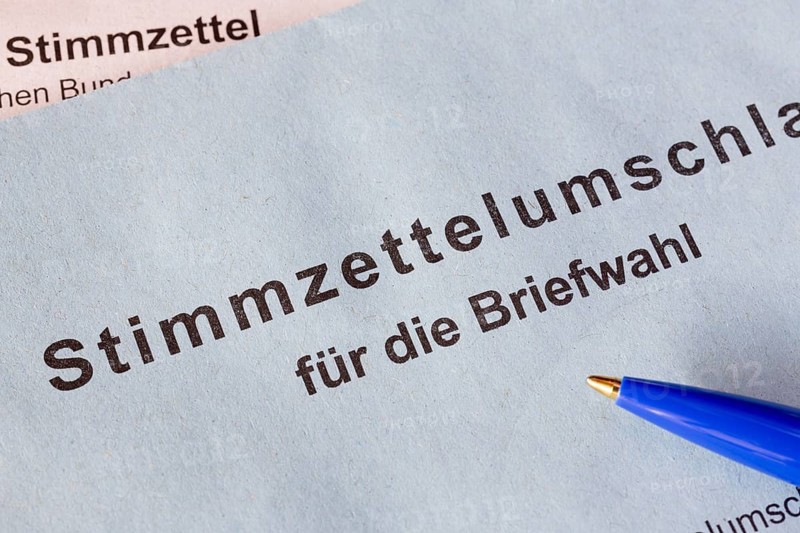 Ballot paper envelope for postal voting with biros