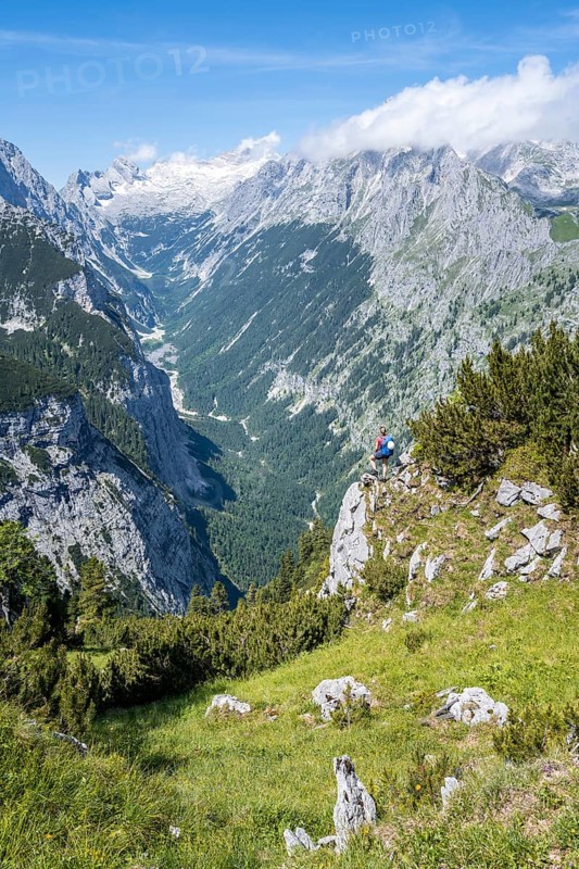 Hiker looking into the Reintal valley