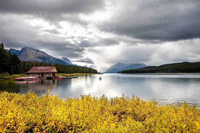 Curly Phillips Boathouse
