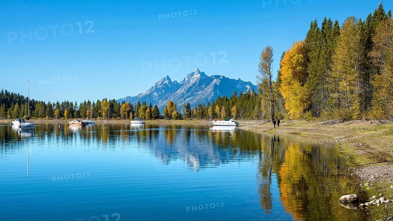 Mountains reflected in the lake