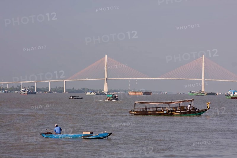 Cau Rakh Mieu Bridge