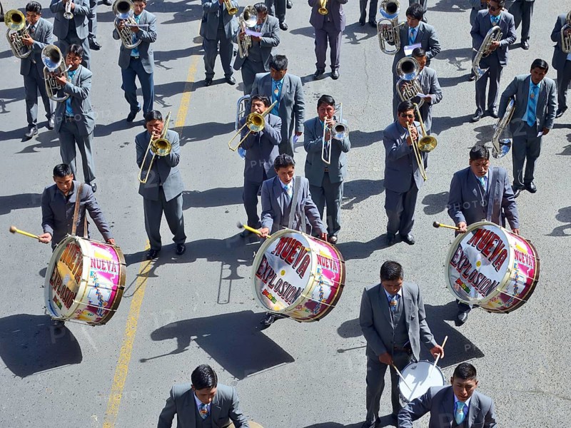 Music group with timpani and trumpets during a parade
