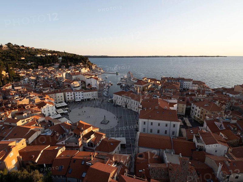 Tartini Square and the old town of Piran in the evening light