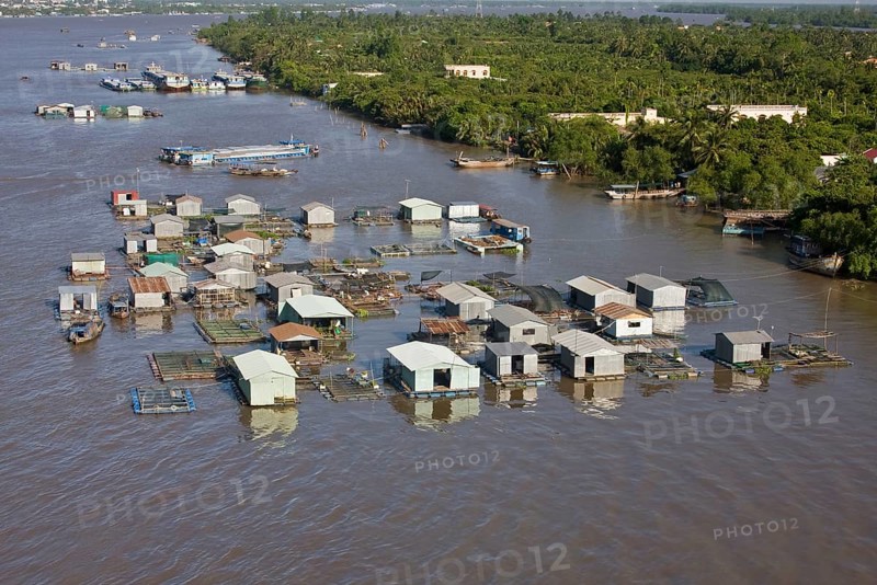 Floating houses
