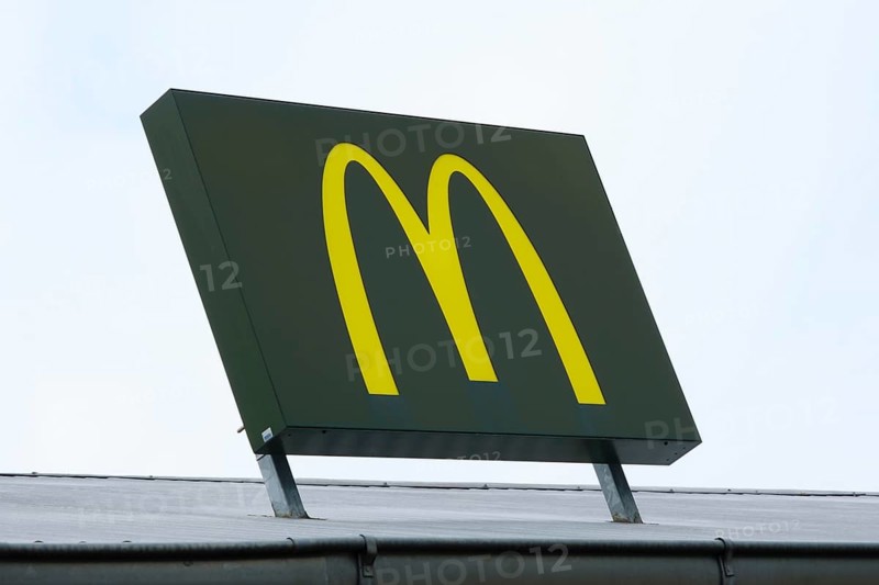 Sign and logo McDonald's