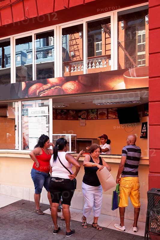 Cubans shop