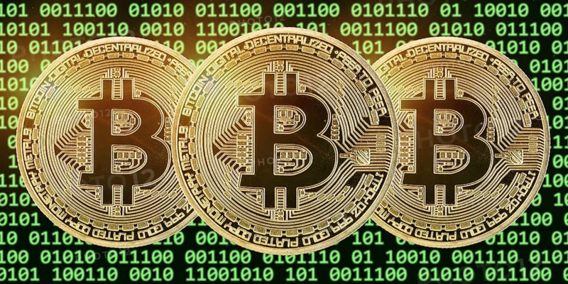 Bitcoin cryptocurrency online pay digital money cryptocurrency economy finance banner