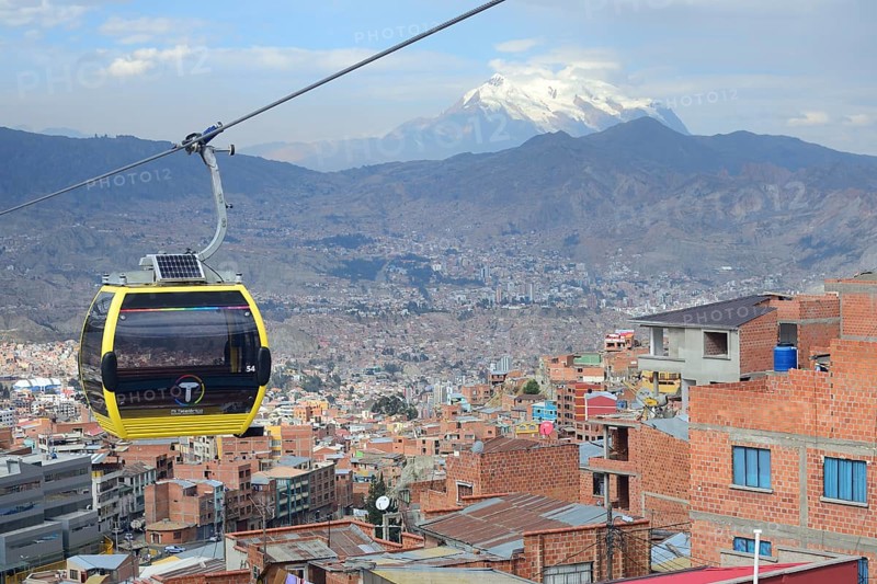 Cable car gondolas
