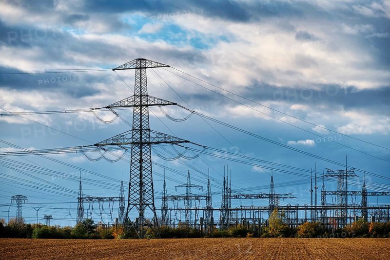 Power pylons