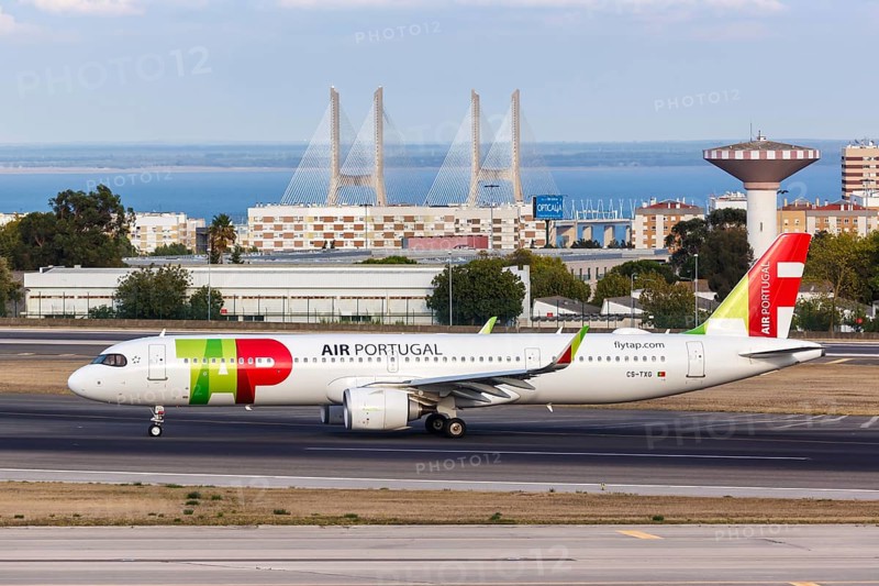 A TAP Air Portugal Airbus A321neo with registration CS-TXG at Lisbon Airport
