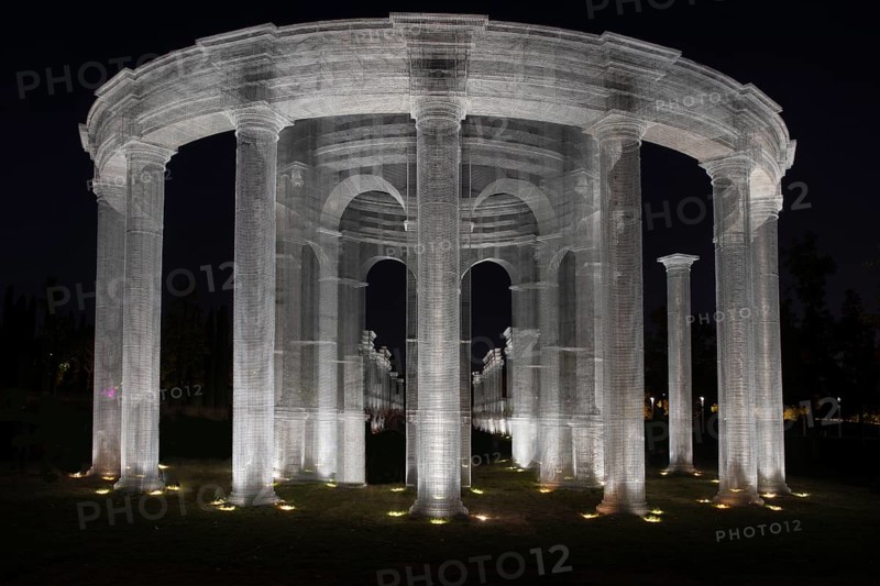 Abstracta installation