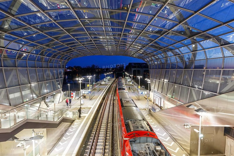 S-Bahn train Deutsche Bahn stop Elbbruecken station in Hamburg