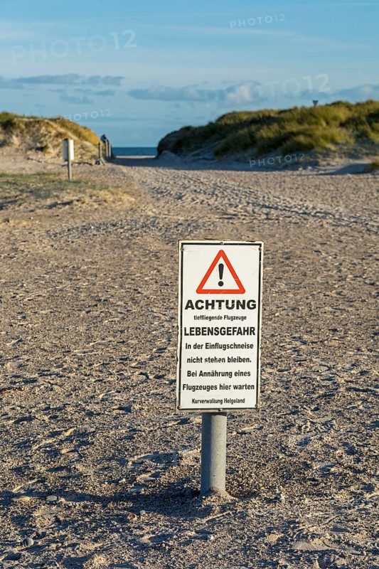 Flight path warning sign