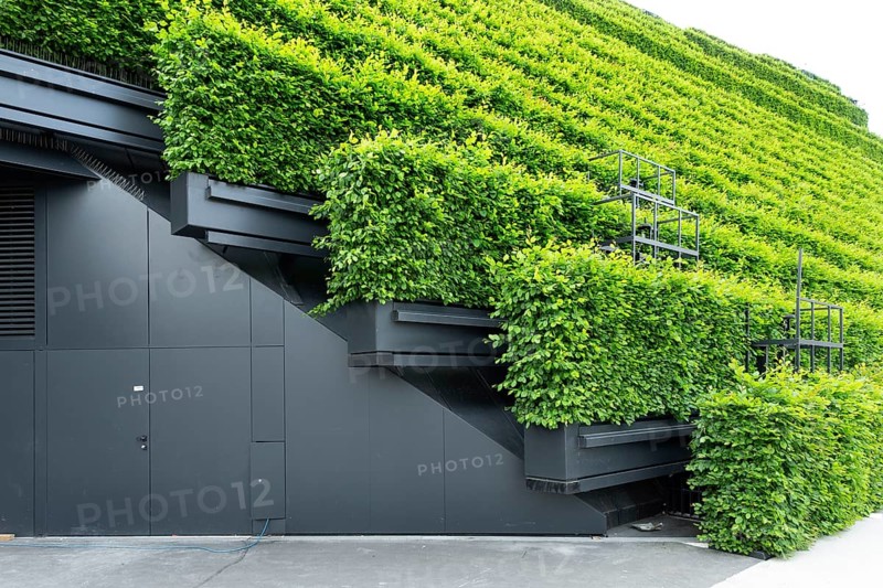 Koe-Bogen II office and commercial building