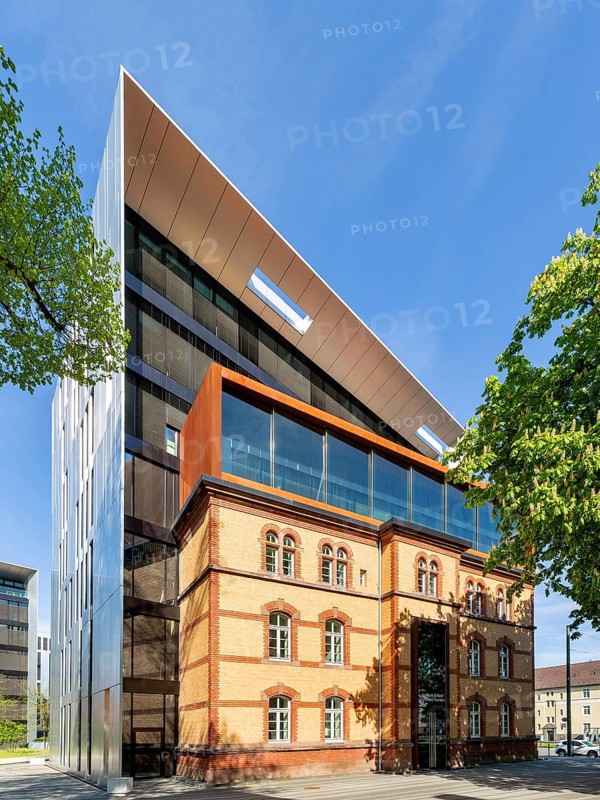 Clara and Robert office building