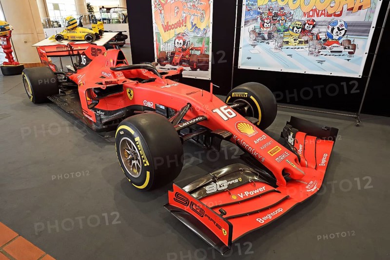 Ferrari SF90