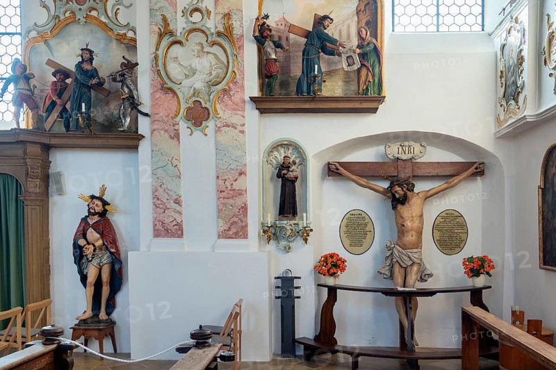 Christ Crucified and Stations of the Cross Depictions