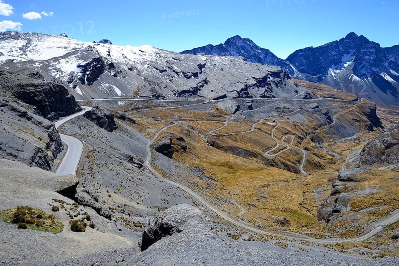View from La Cumbre Pass to the upper part of the Death Road