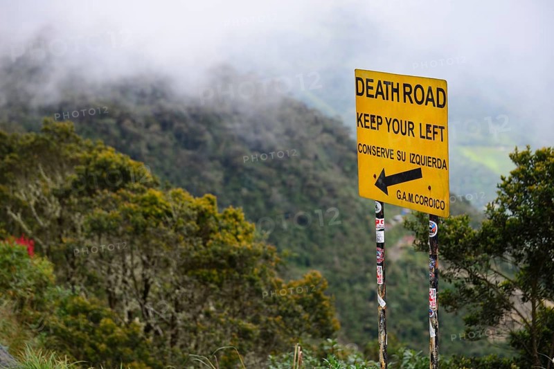 Left-hand traffic sign on the road of death
