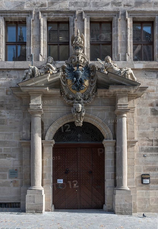 Main portal with the imperial coat of arms