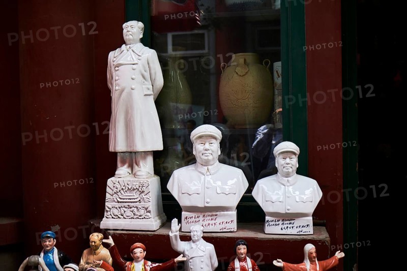 Mao Porcelain Figurines and Busts