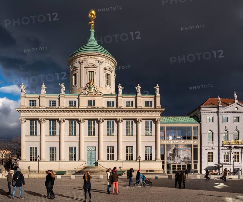 The Old Town Hall with the Museum of Art and History
