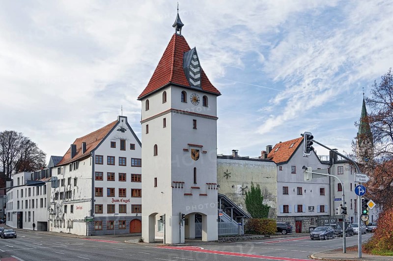 The reconstructed Illertor and the former Gasthof Zum Engel