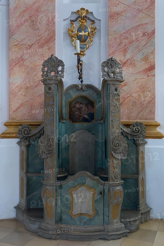 Confessional in the Dreifaltigkeitskirche Kappl