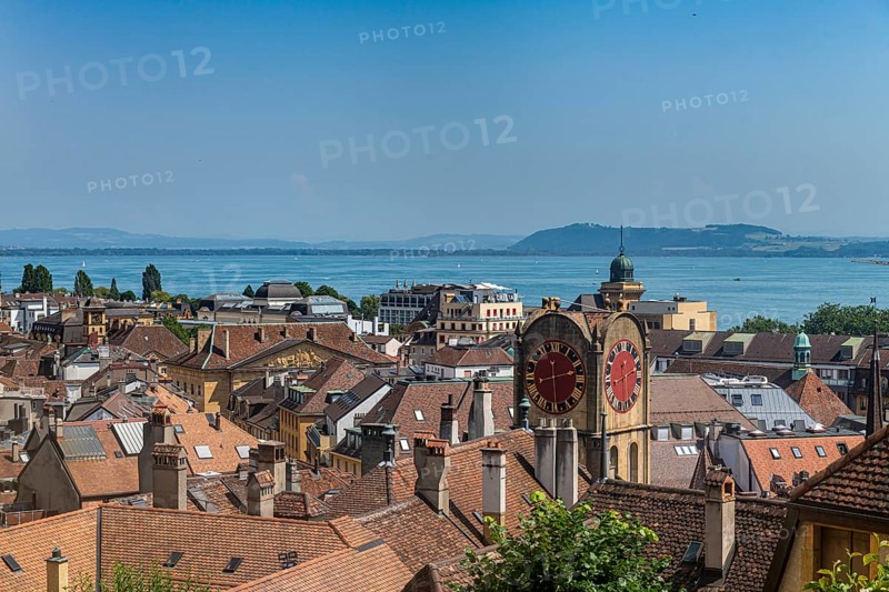 Overlook over Neuchatel and lake Neuchatel