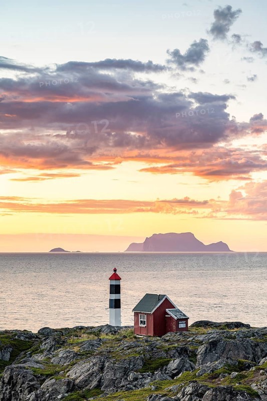 Lyngstuva lighthouse