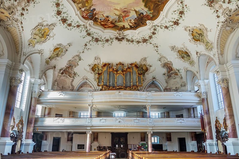 Organ loft
